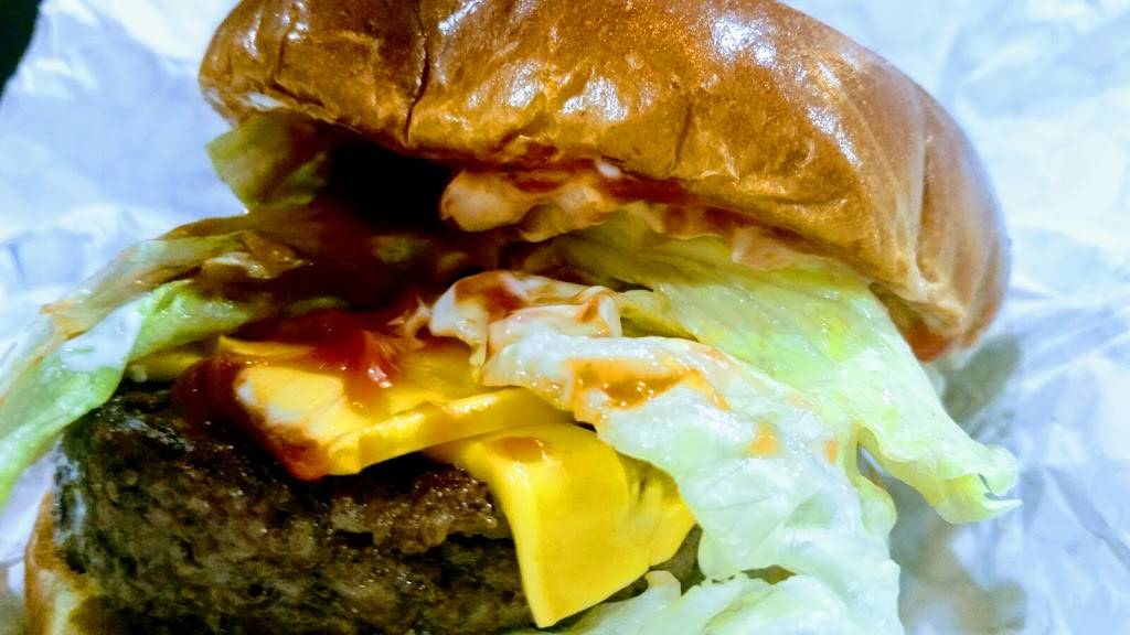 That Burger Joint | restaurant | 1905 S Neil St, Champaign, IL 61820, USA | 2175686444 OR +1 217-568-6444