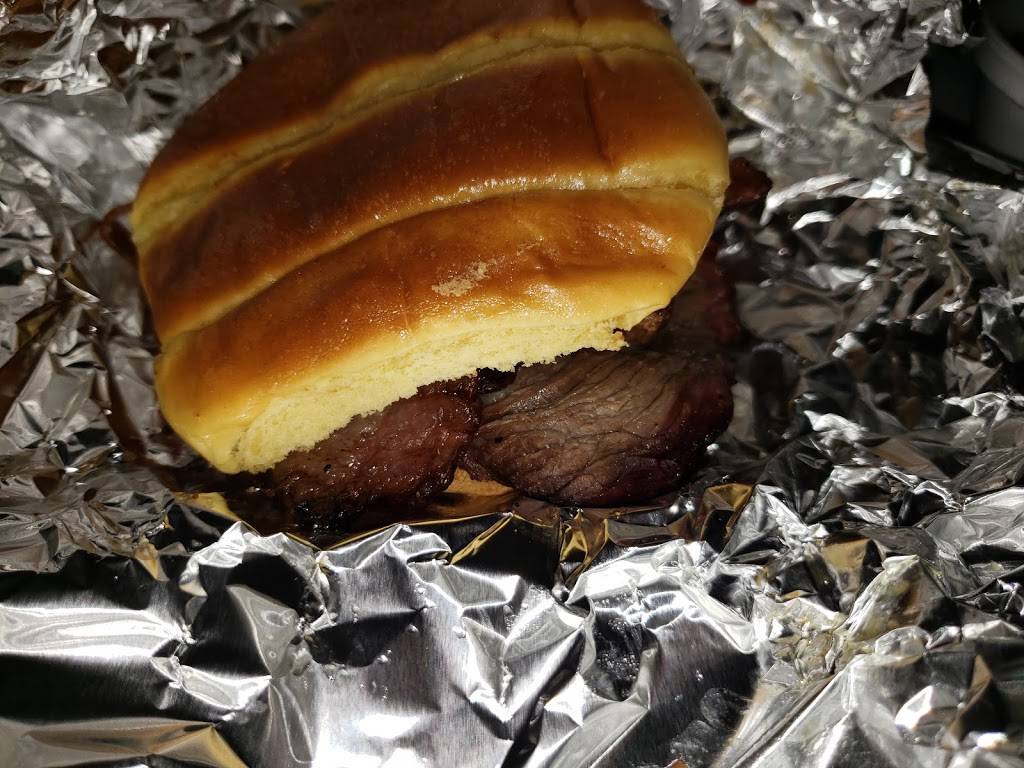 Halleluiah BBQ | restaurant | 21920 Bear Valley Rd, Apple Valley, CA 92308, USA | 7609469353 OR +1 760-946-9353