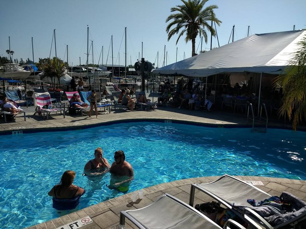 Ozona Blue Grilling Company | restaurant | 125 Orange St, Palm Harbor, FL 34683, USA | 7277894540 OR +1 727-789-4540