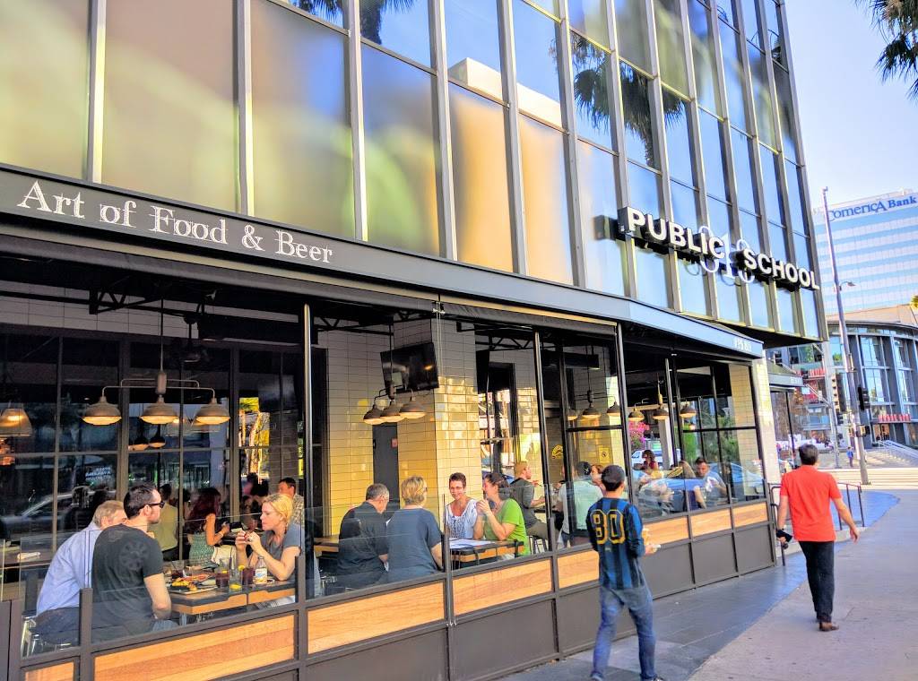 Public School 818 | restaurant | 15300 Ventura Blvd, Sherman Oaks, CA 91403, USA | 8187289818 OR +1 818-728-9818