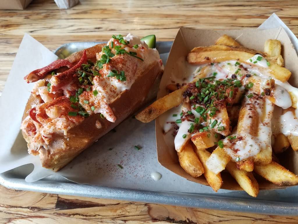 Slapfish | restaurant | 3405 E Imperial Hwy, Brea, CA 92823, USA | 6574442291 OR +1 657-444-2291