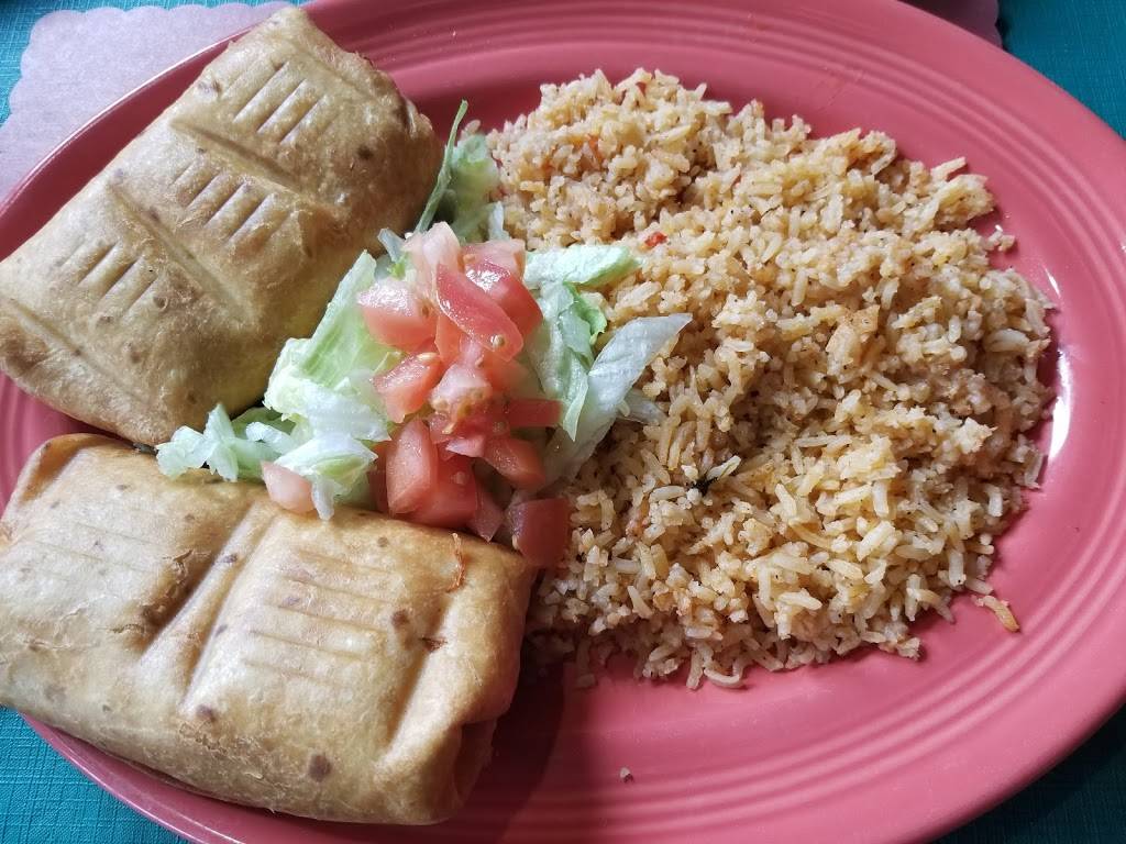 Swayz Mexican Grill | restaurant | 4048 S Packard Ave, St Francis, WI 53235, USA | 4144861380 OR +1 414-486-1380