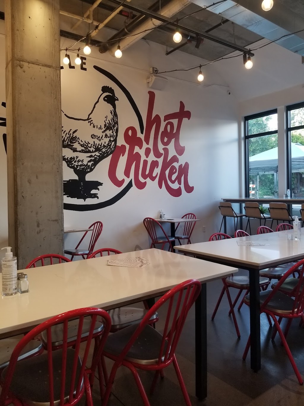 Au Feu Brasserie - Wash Park | restaurant | 81 S Pennsylvania St, Denver, CO 80209, USA | 7203992770 OR +1 720-399-2770