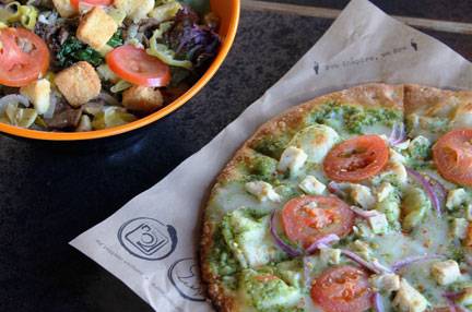 Fired Pie | restaurant | 414 W University Dr, Tempe, AZ 85281, USA | 4806563219 OR +1 480-656-3219