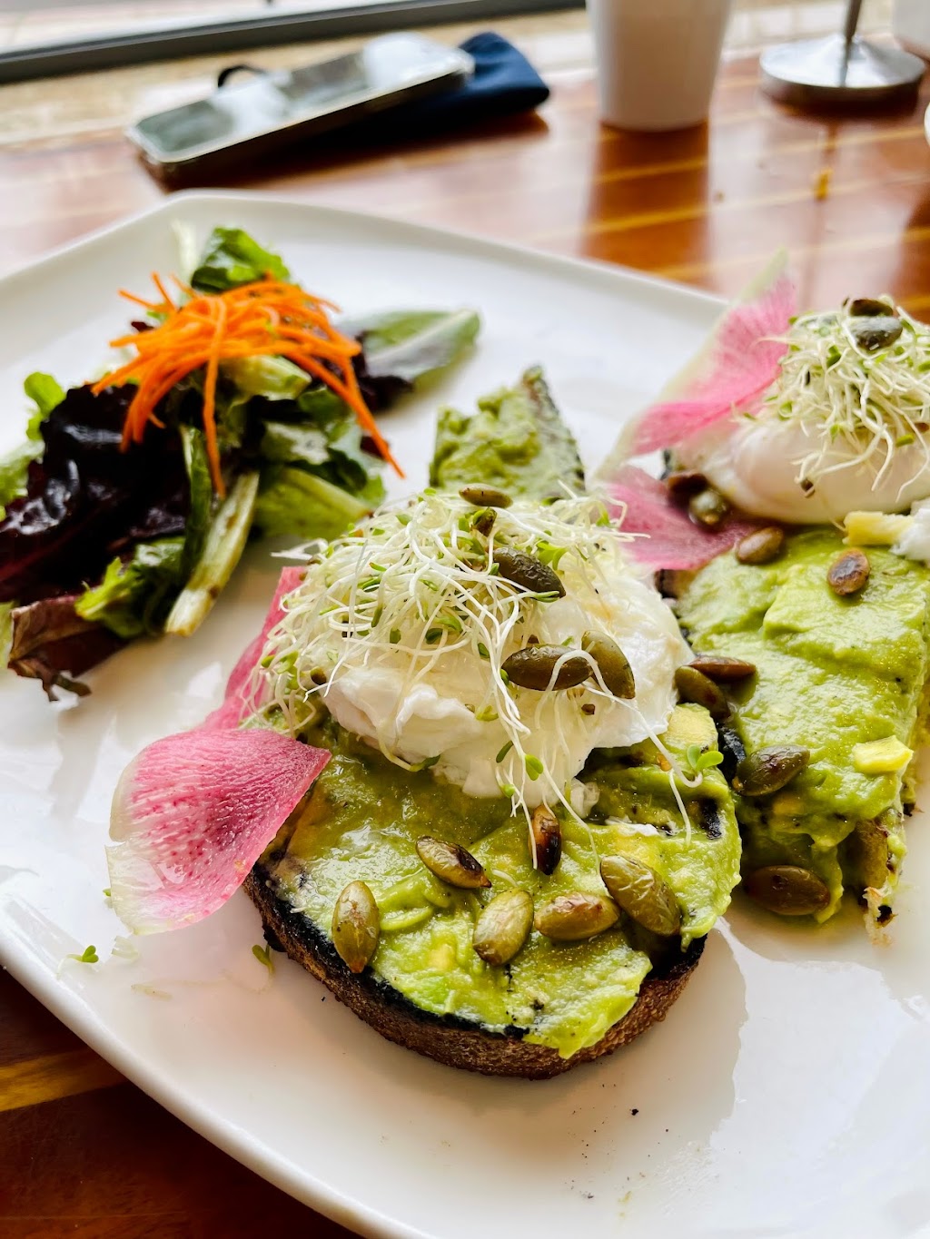 Jeannines Restaurant & Bakery | restaurant | 1 State St, Santa Barbara, CA 93101, USA | 8057703344 OR +1 805-770-3344