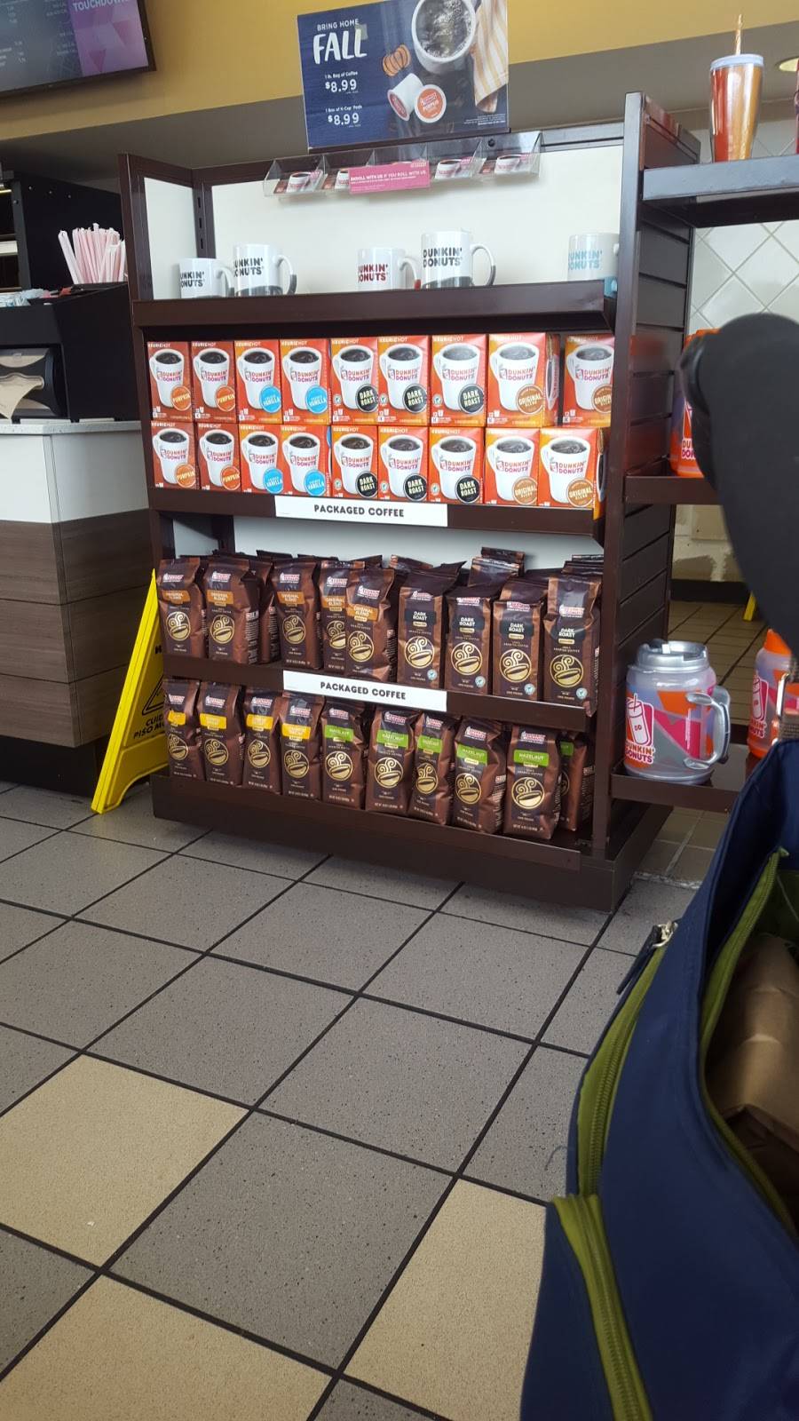 Dunkin | bakery | 2265 Aloma Ave, Winter Park, FL 32792, USA | 4076739100 OR +1 407-673-9100