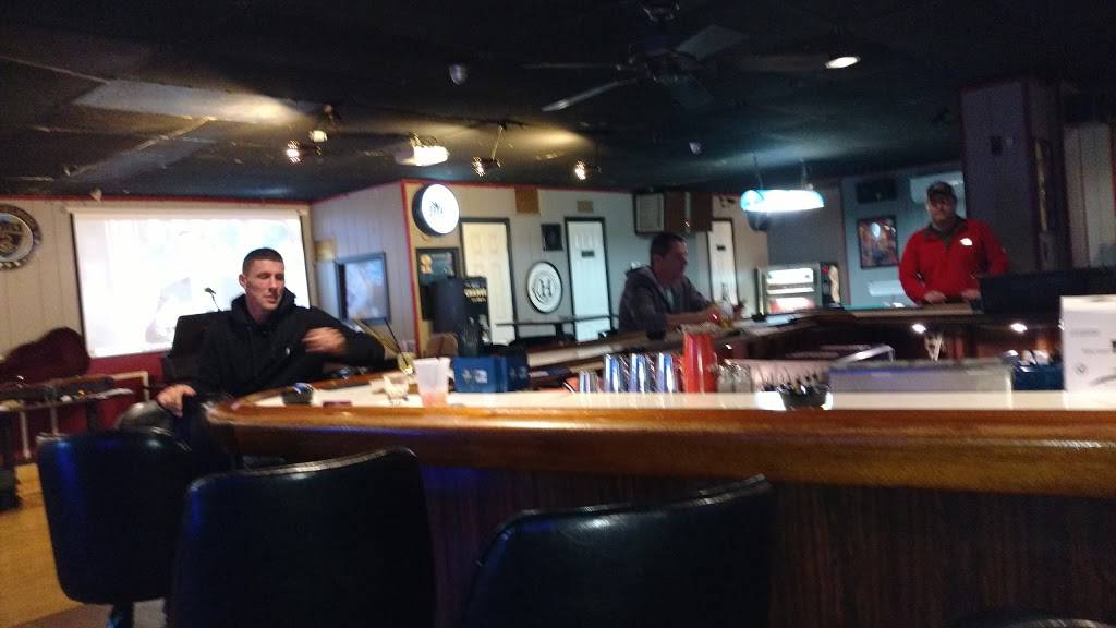 Hunts Annex Lounge | restaurant | 1311 MacDade Boulevard, Woodlyn, PA 19094, USA | 6108332344 OR +1 610-833-2344