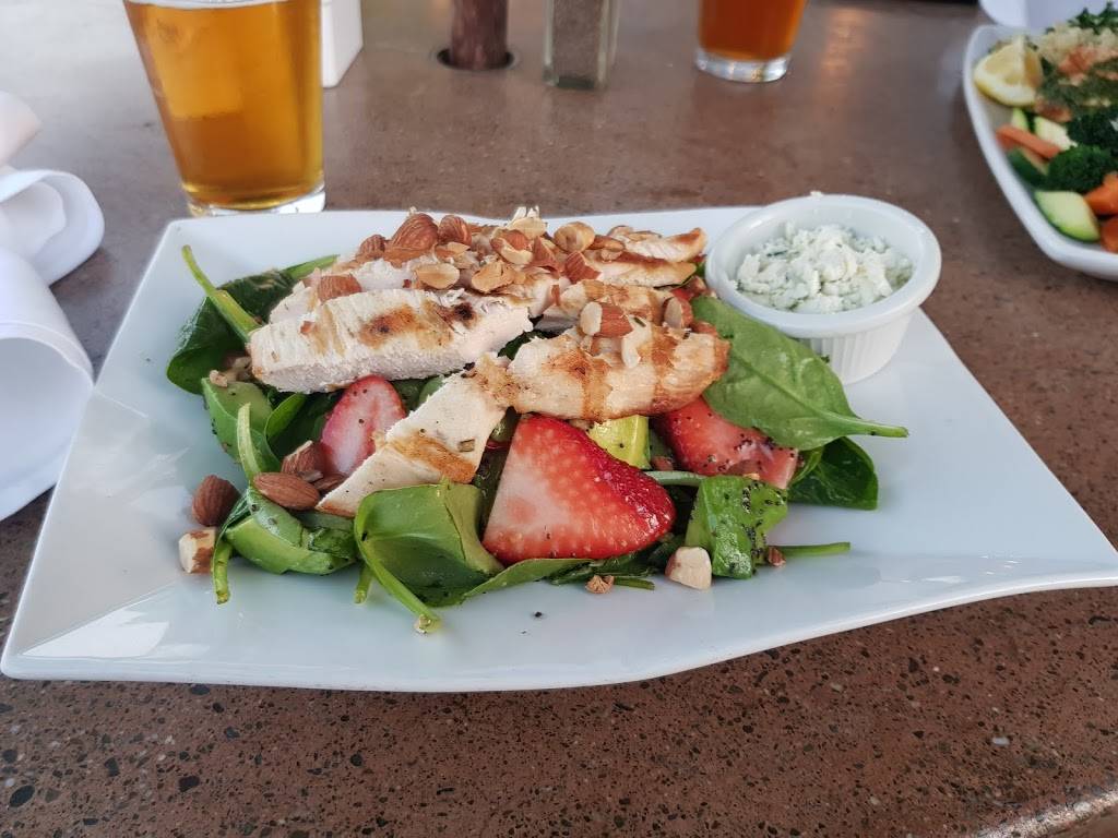 Downtown Joes | restaurant | 902 Main St, Napa, CA 94559, USA | 7072582337 OR +1 707-258-2337