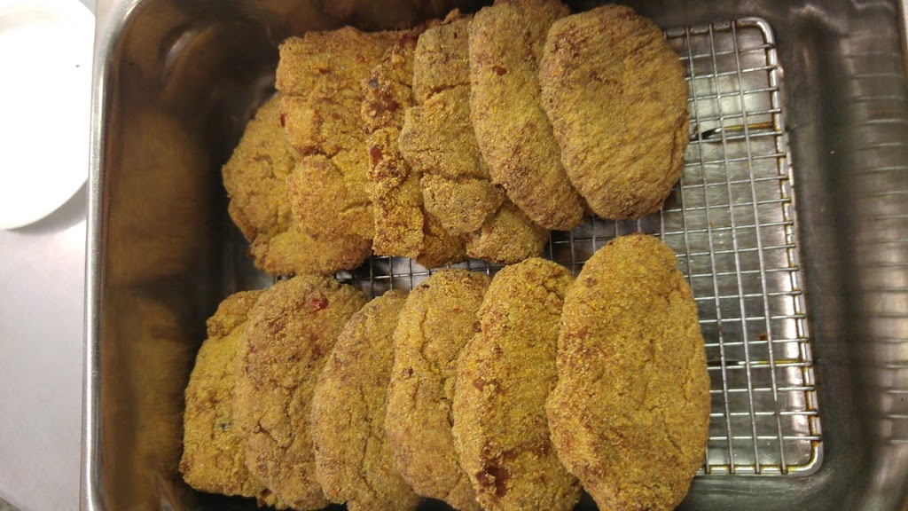 Hardemans Bar B Que Masters Dr. | restaurant | 1346 N Masters Dr, Dallas, TX 75217, USA | 9728036868 OR +1 972-803-6868