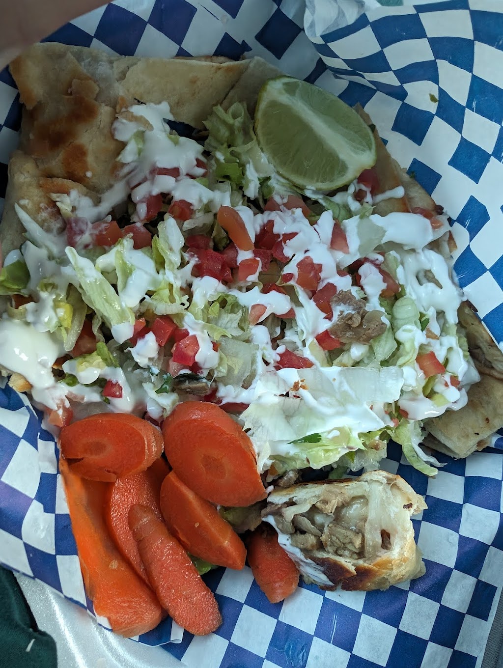 The Lemon Food Truck | restaurant | 414 S Edwards St, Independence, CA 93526, USA | 7606140084 OR +1 760-614-0084