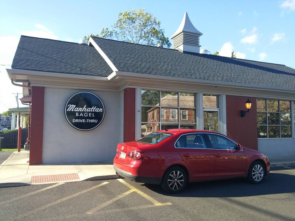 Manhattan Bagel | cafe | 5 E Butler Ave, Chalfont, PA 18914, USA | 2159978100 OR +1 215-997-8100