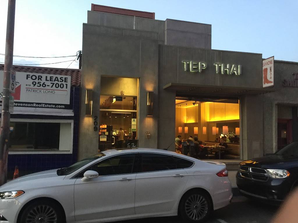 Tep Thai Restaurant | restaurant | 209 W Wilson Ave, Glendale, CA 91203, USA | 8182460380 OR +1 818-246-0380