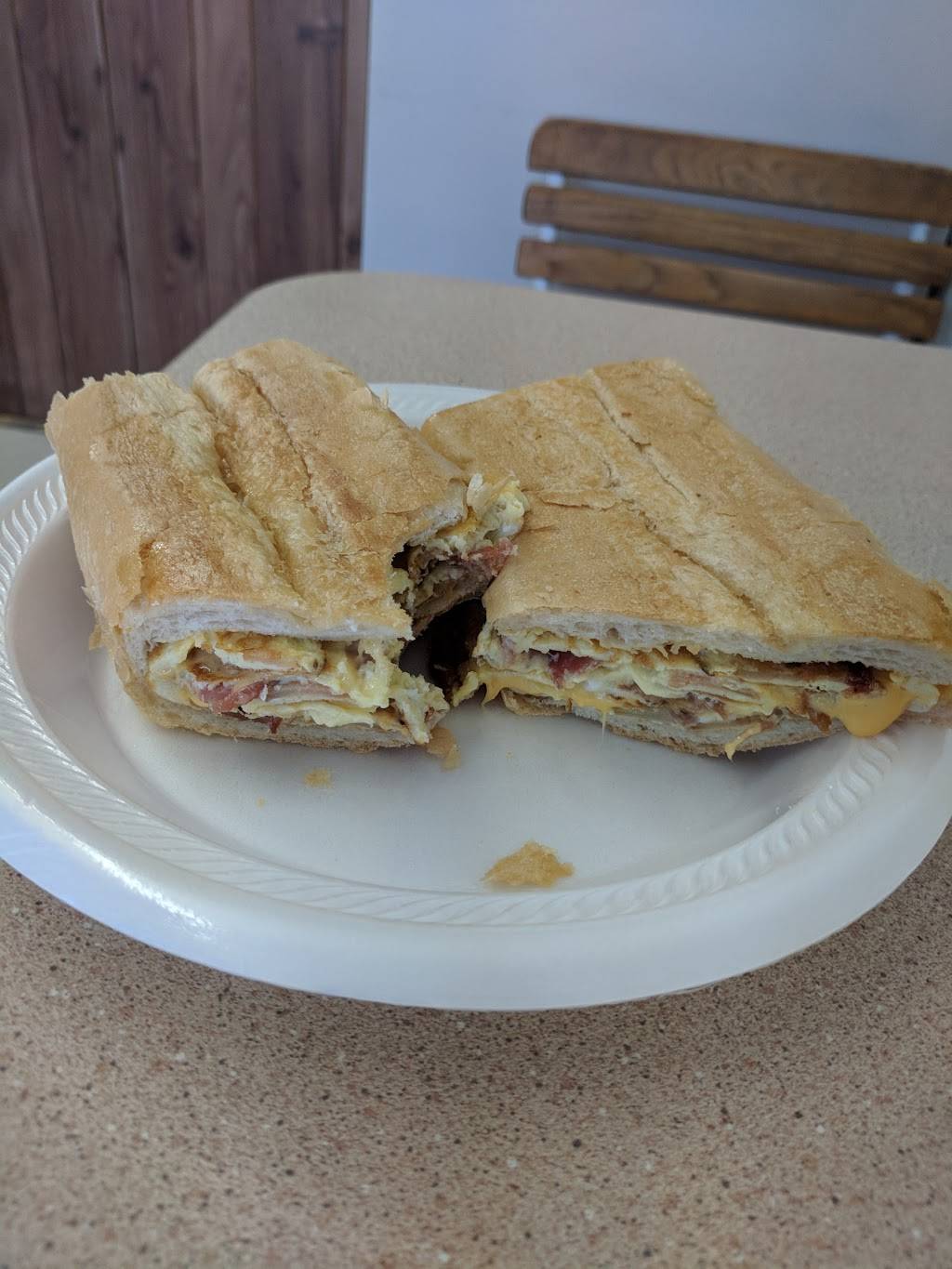 Perera Cuban Cafe | restaurant | 5772 54th Ave N, Kenneth City, FL 33709, USA | 7275412037 OR +1 727-541-2037