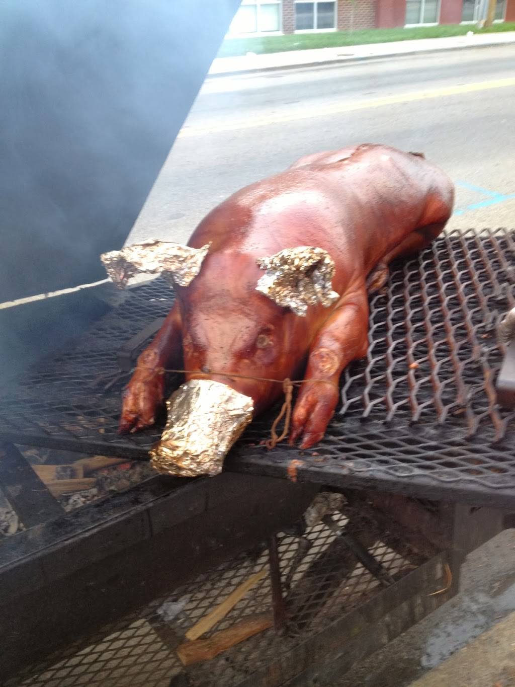 BJ&S BBQ | restaurant | 1518 University Ave, Knoxville, TN 37921, USA | 8655007043 OR +1 865-500-7043