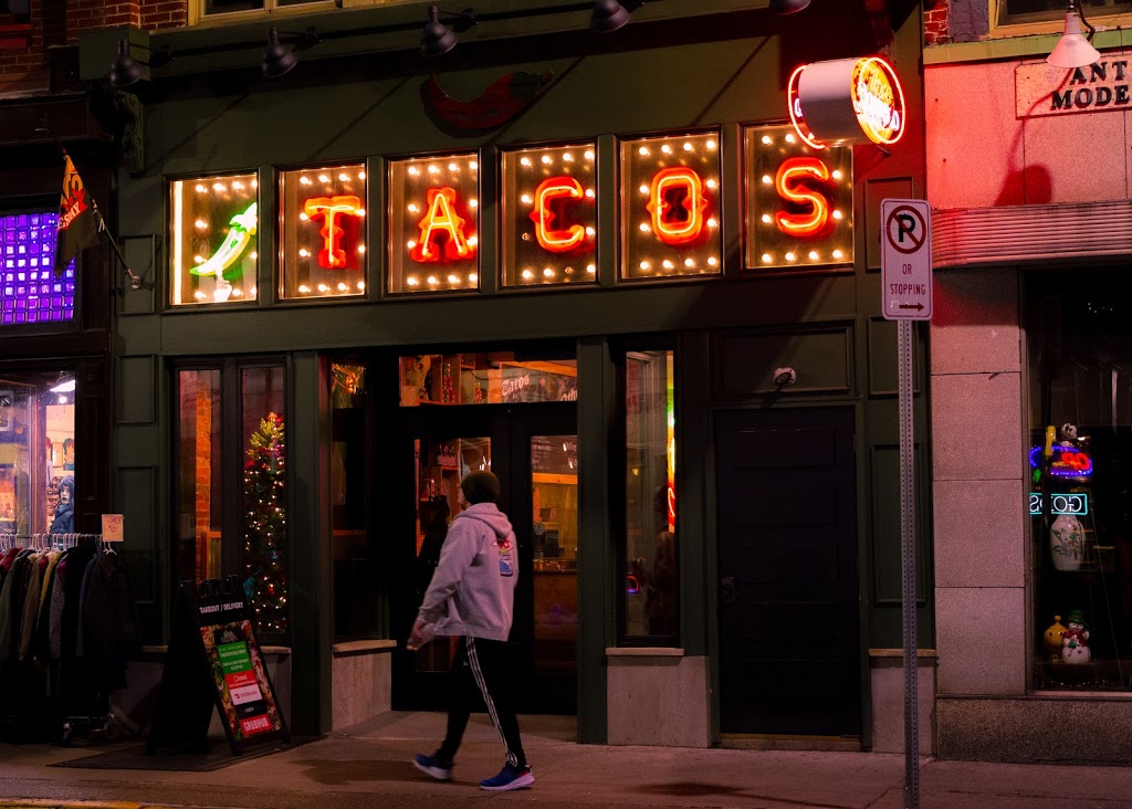 Doce Taqueria | restaurant | 1302 E Carson St, Pittsburgh, PA 15203, USA | 4122388518 OR +1 412-238-8518