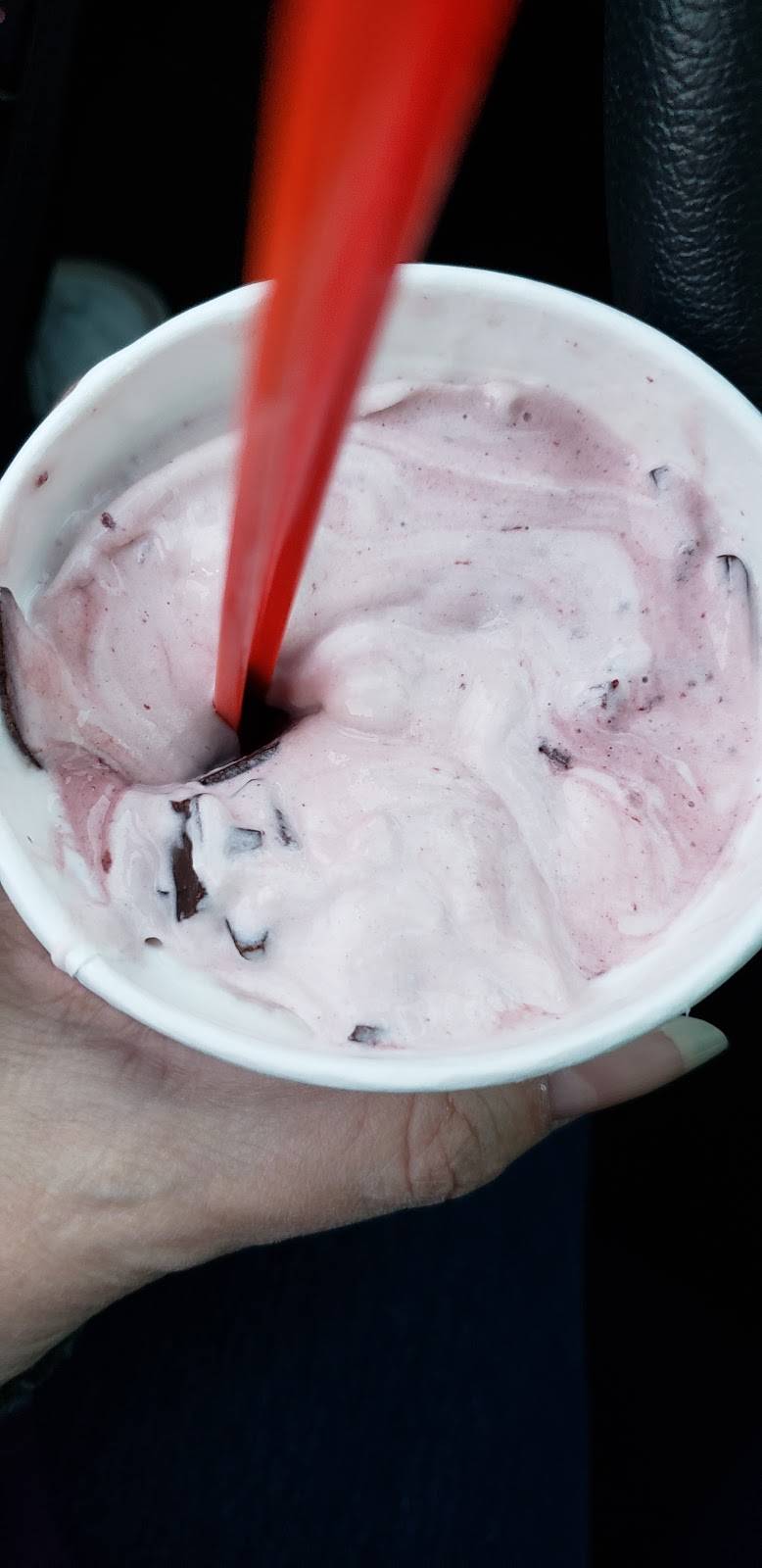 Dairy Queen | restaurant | 6548 E Cave Creek Rd, Cave Creek, AZ 85331, USA | 4804882819 OR +1 480-488-2819