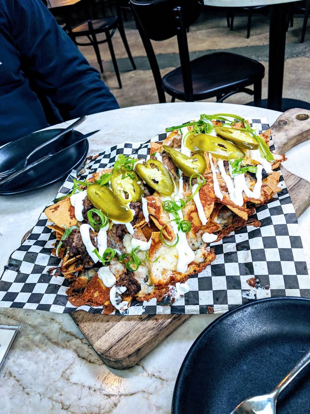 Bar Vacilando | restaurant | 405 15th Ave E, Seattle, WA 98112, USA | 2064201584 OR +1 206-420-1584