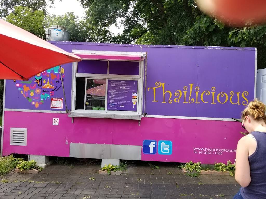 Thailicious | restaurant | 1488 Stittsville Main St, Stittsville, ON K2S 1E3, Canada | 6132611500 OR +1 613-261-1500