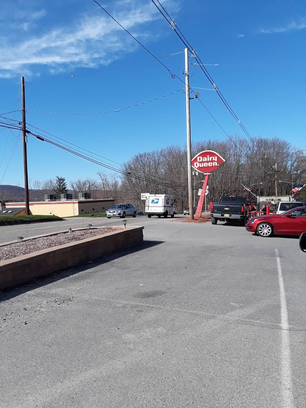 Dairy Queen (Treat) - Seasonally | restaurant | 260 NJ-94, Vernon, NJ 07462, USA | 9738278600 OR +1 973-827-8600