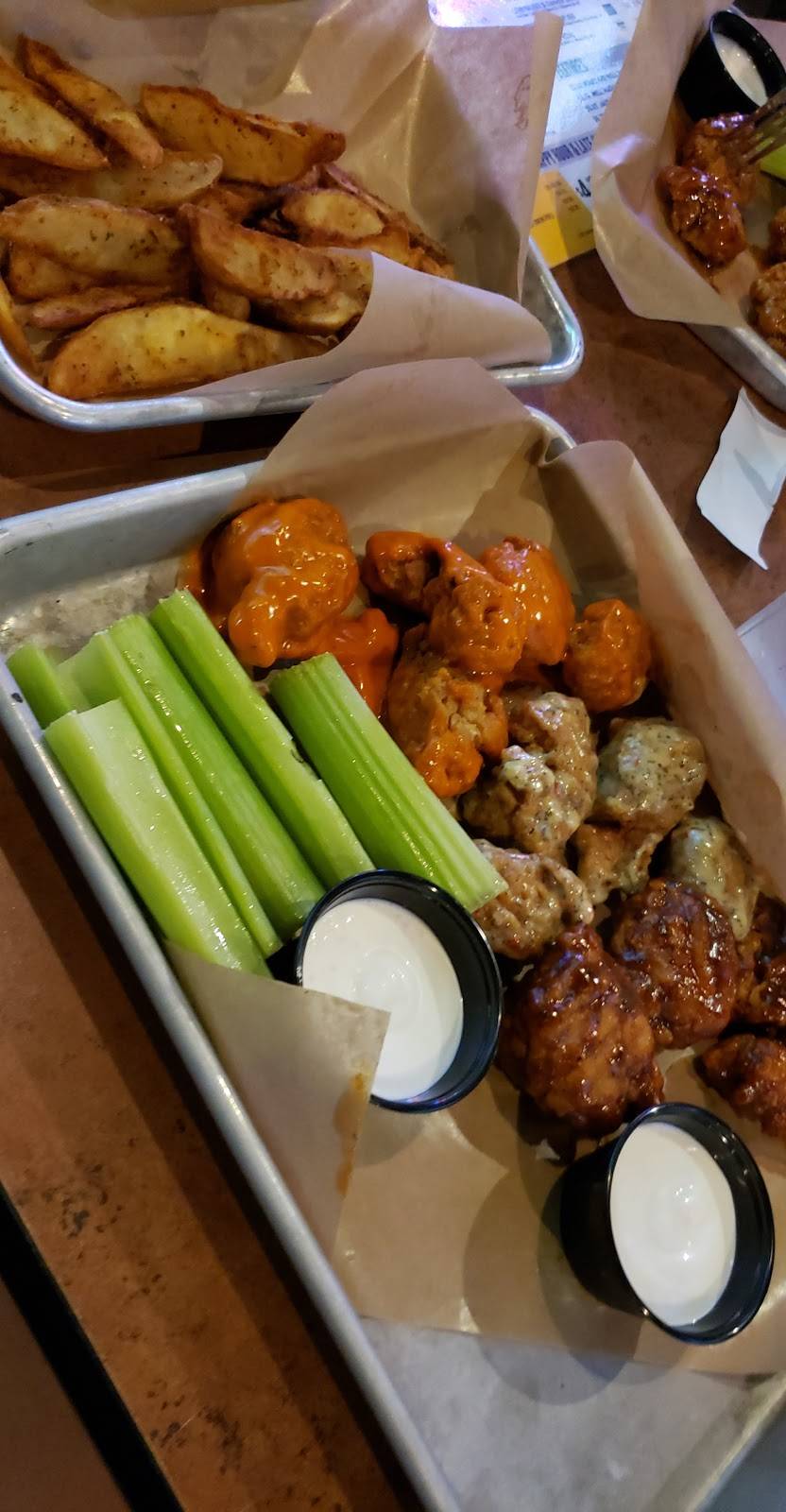 Buffalo Wild Wings | meal takeaway | 1820 NW 9th St, Corvallis, OR 97330, USA | 5412073066 OR +1 541-207-3066