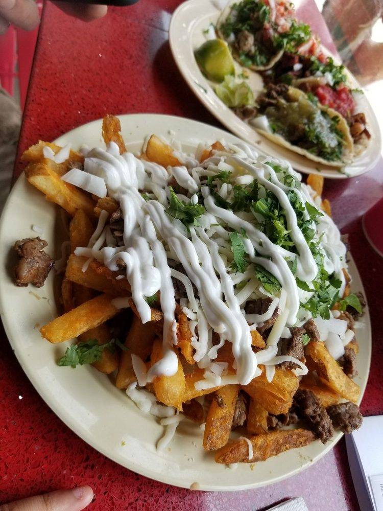 Pinches Tacos | restaurant | 8200 Sunset Blvd, Los Angeles, CA 90046, USA | 3236500614 OR +1 323-650-0614