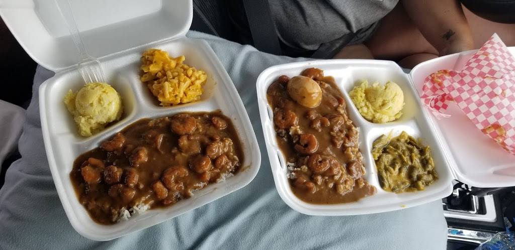 Creole Lunch Box | restaurant | 238 Rees St, Breaux Bridge, LA 70517, USA | 3373325855 OR +1 337-332-5855