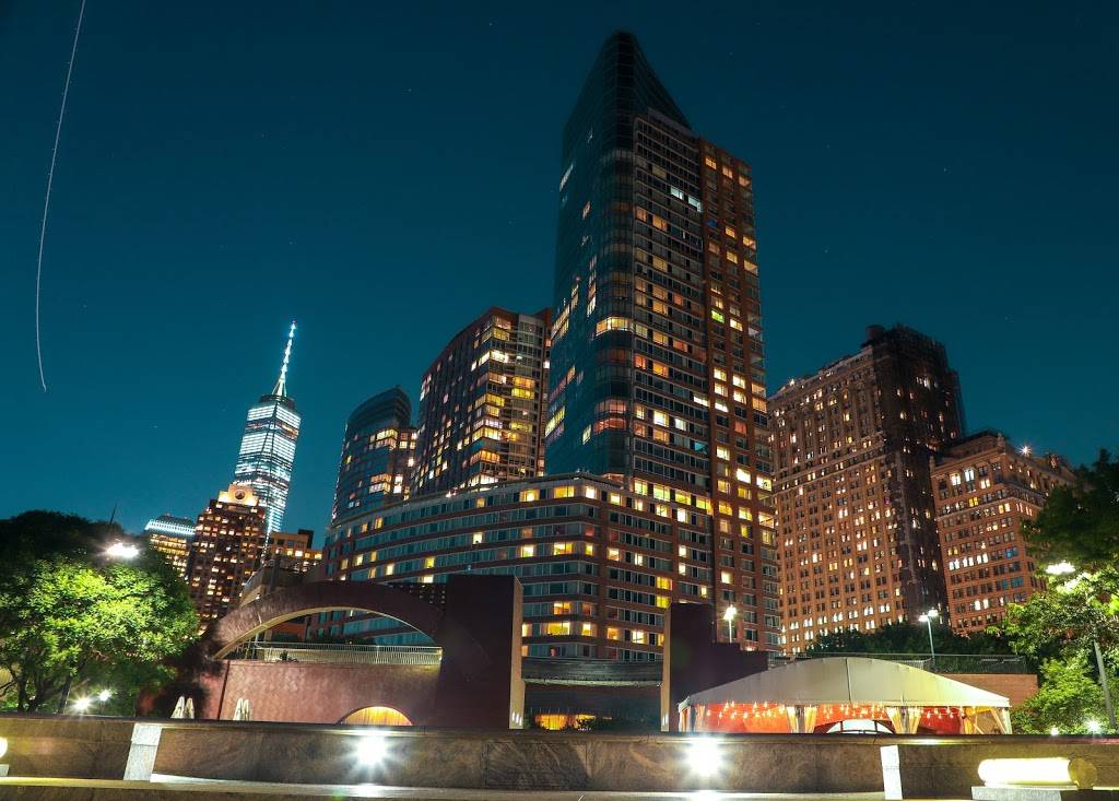 Merchants River House | restaurant | 375 South End Avenue Hudson River, Esplanade, New York, NY 10280, USA | 2124321451 OR +1 212-432-1451