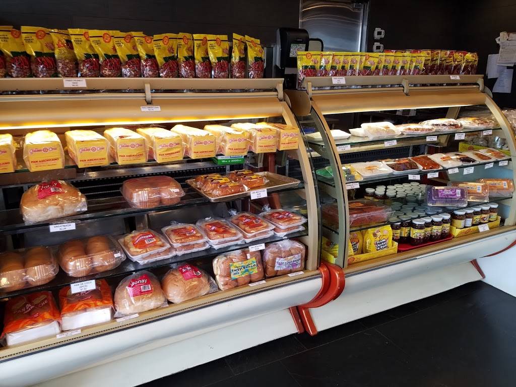 Golden Coin BakeShop & Restaurant | bakery | 661 Kilani Ave, Wahiawa, HI 96786, USA | 8086210269 OR +1 808-621-0269