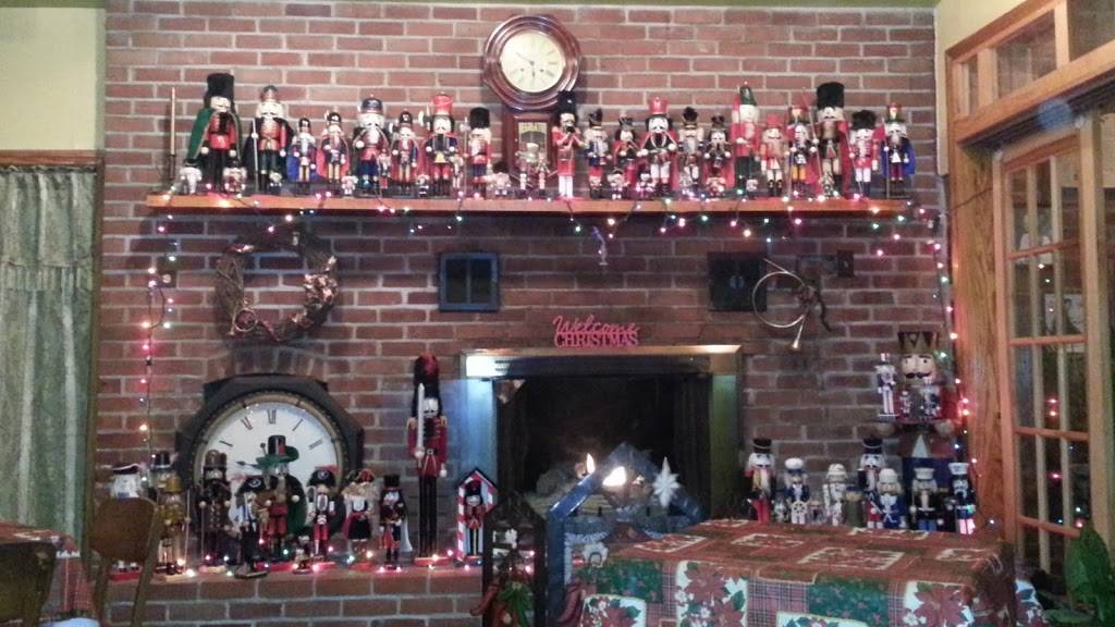 Tinys Grill | restaurant | 1014 State St, Utica, NY 13502, USA | 3157329497 OR +1 315-732-9497