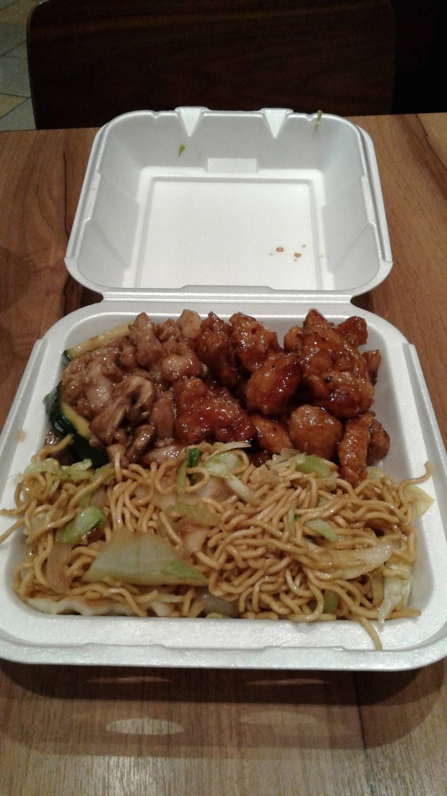 Panda Express | meal takeaway | 2121 N Rose Ave, Oxnard, CA 93030, USA | 8059830670 OR +1 805-983-0670