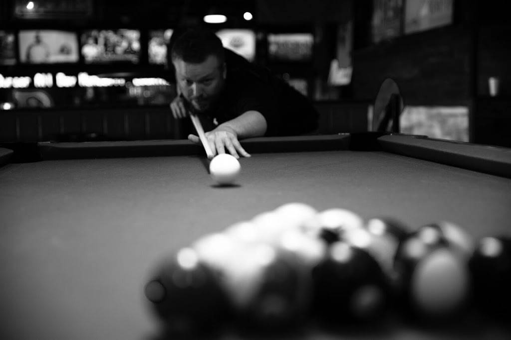 The Sportsbook Bar and Grill Wash Park | restaurant | 266 S Downing St Unit B, Denver, CO 80209, USA | 3036356691 OR +1 303-635-6691