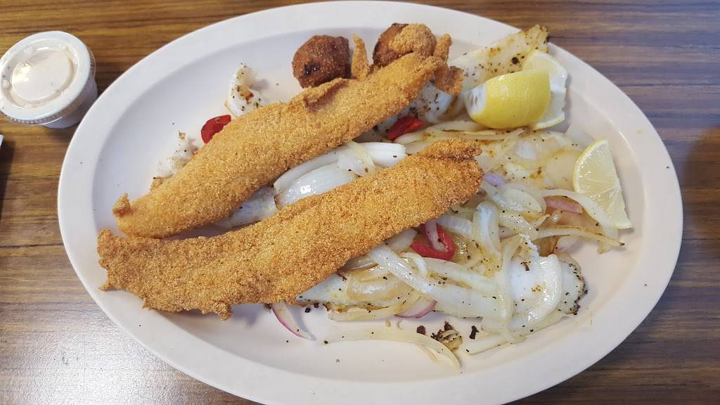 Sams Southern Eatery | restaurant | 1824 W Waco Dr, Waco, TX 76701, USA | 2547549926 OR +1 254-754-9926