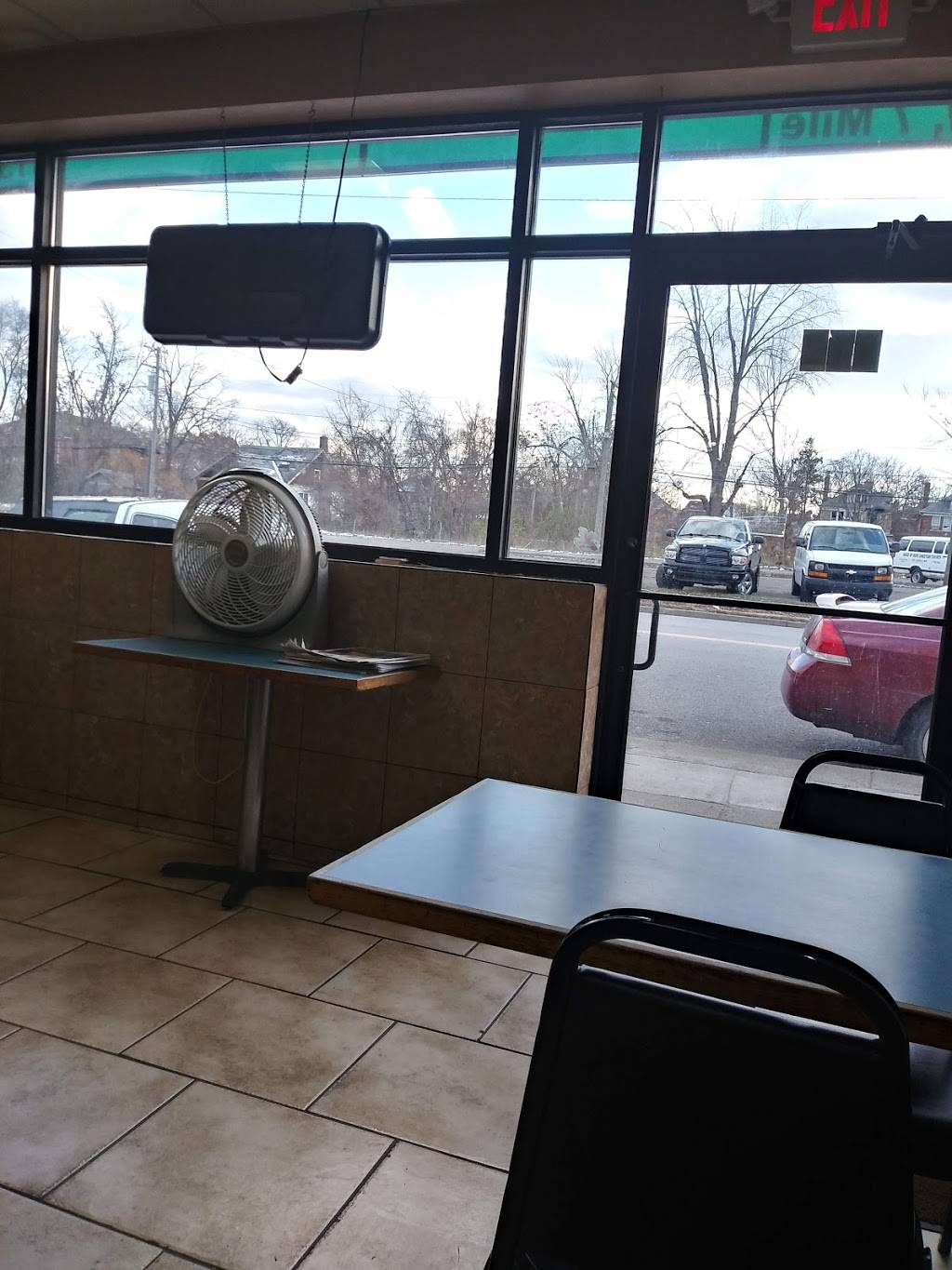 Sullaf Restaurant | restaurant | 814 W Seven Mile Rd, Detroit, MI 48203, USA | 3138935657 OR +1 313-893-5657