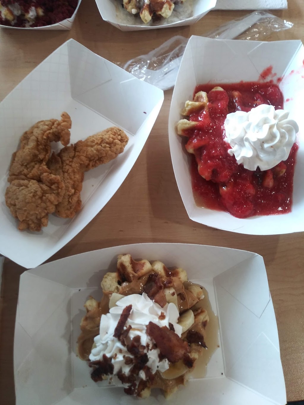 Bs Waffle Cakes | restaurant | 1215 US-51, Ripley, TN 38063, USA | 7314320030 OR +1 731-432-0030