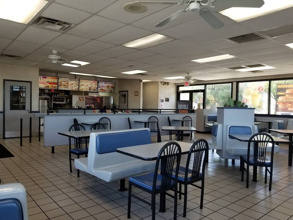 Burger King | restaurant | 15320 N Oracle Rd, Tucson, AZ 85739, USA | 5208252899 OR +1 520-825-2899