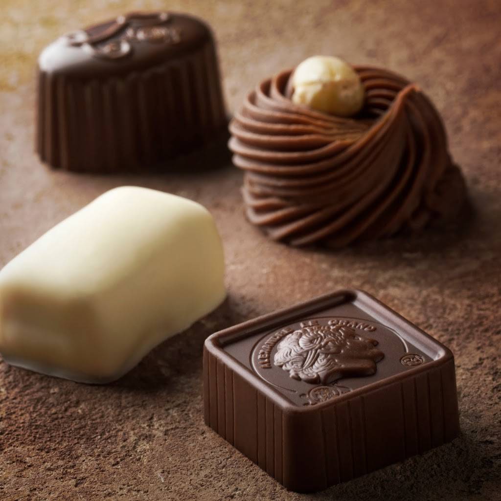 Leonidas Chocolate Cafe | cafe | 1348 Shermer Rd, Northbrook, IL 60062, USA | 8476860100 OR +1 847-686-0100