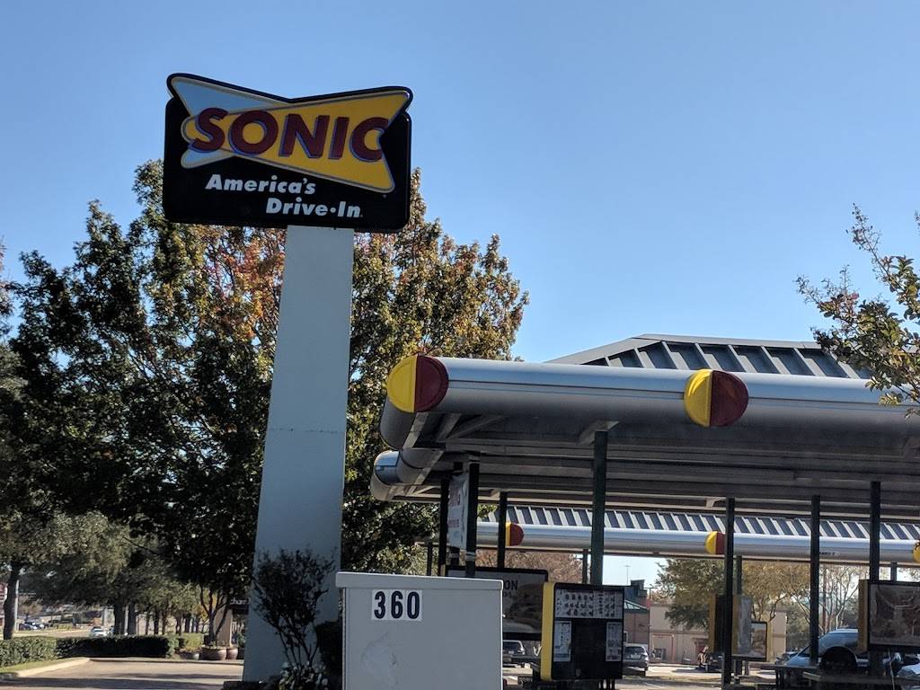 Sonic Drive-In | restaurant | 380 E W Round Grove Rd, Lewisville, TX 75067, USA | 9723150459 OR +1 972-315-0459