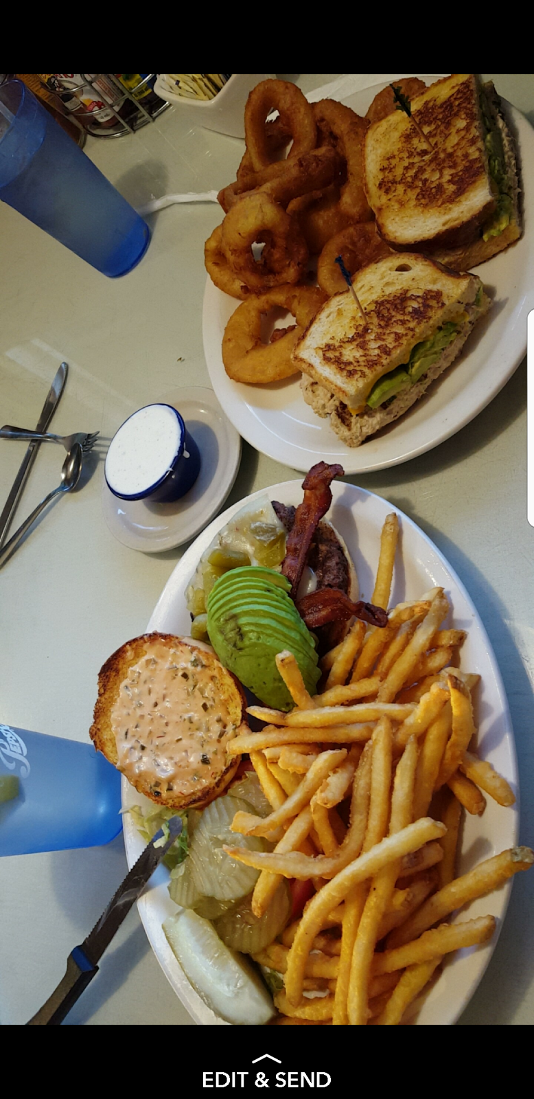 Peppertree Cafe | restaurant | 1020 E Rte 66, Glendora, CA 91740, USA | 6269149741 OR +1 626-914-9741