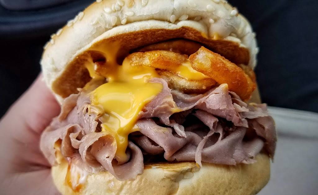 Arbys | restaurant | 3916 W Riverside Blvd, Rockford, IL 61101, USA | 8159632258 OR +1 815-963-2258