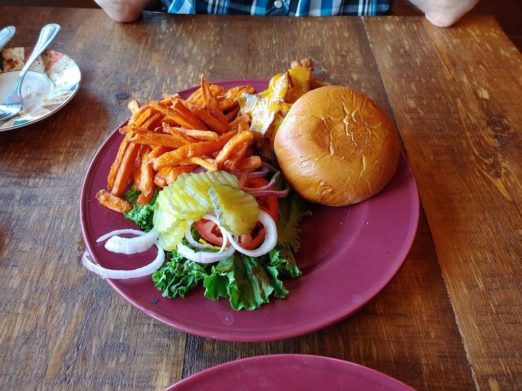 Longhorn Grill and Saloon | restaurant | 28851 S Nogales Hwy, Amado, AZ 85645, USA | 5203980700 OR +1 520-398-0700