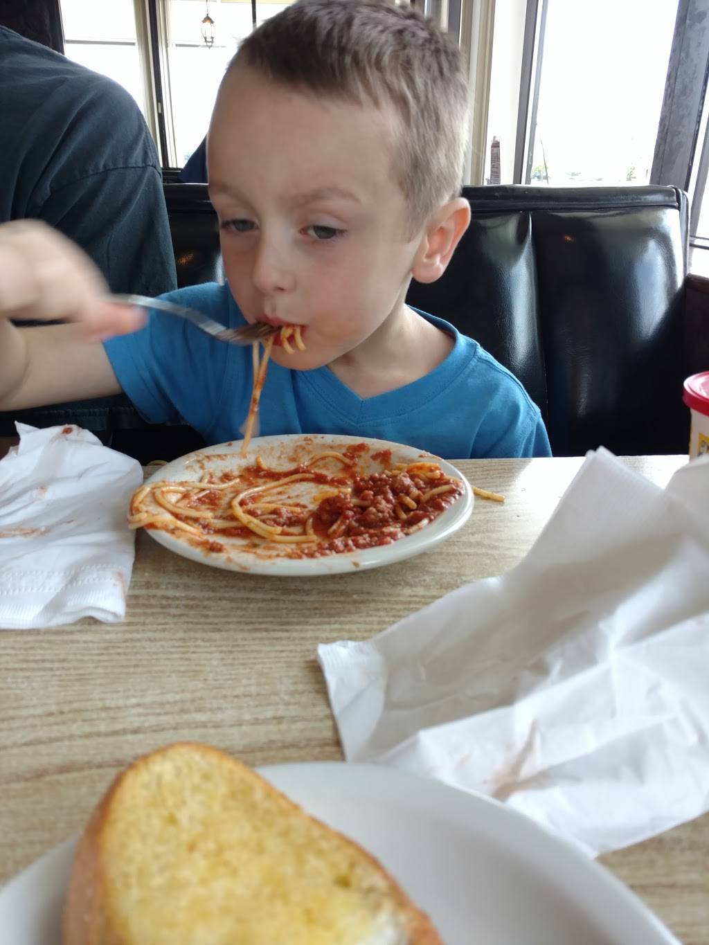 Pagliais Pizza | restaurant | 945 S Main St, Bowling Green, OH 43402, USA | 4193527571 OR +1 419-352-7571