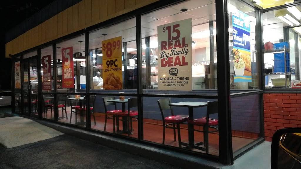 Churchs Chicken | restaurant | 611 Martin Luther King Jr Dr, Greensboro, NC 27406, USA | 3362740456 OR +1 336-274-0456