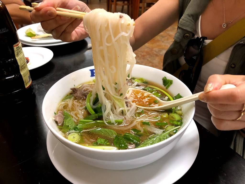 House Of Pho Vietnamese Cuisine | restaurant | 8261 S John Young Pkwy, Orlando, FL 32819, USA | 4079302100 OR +1 407-930-2100