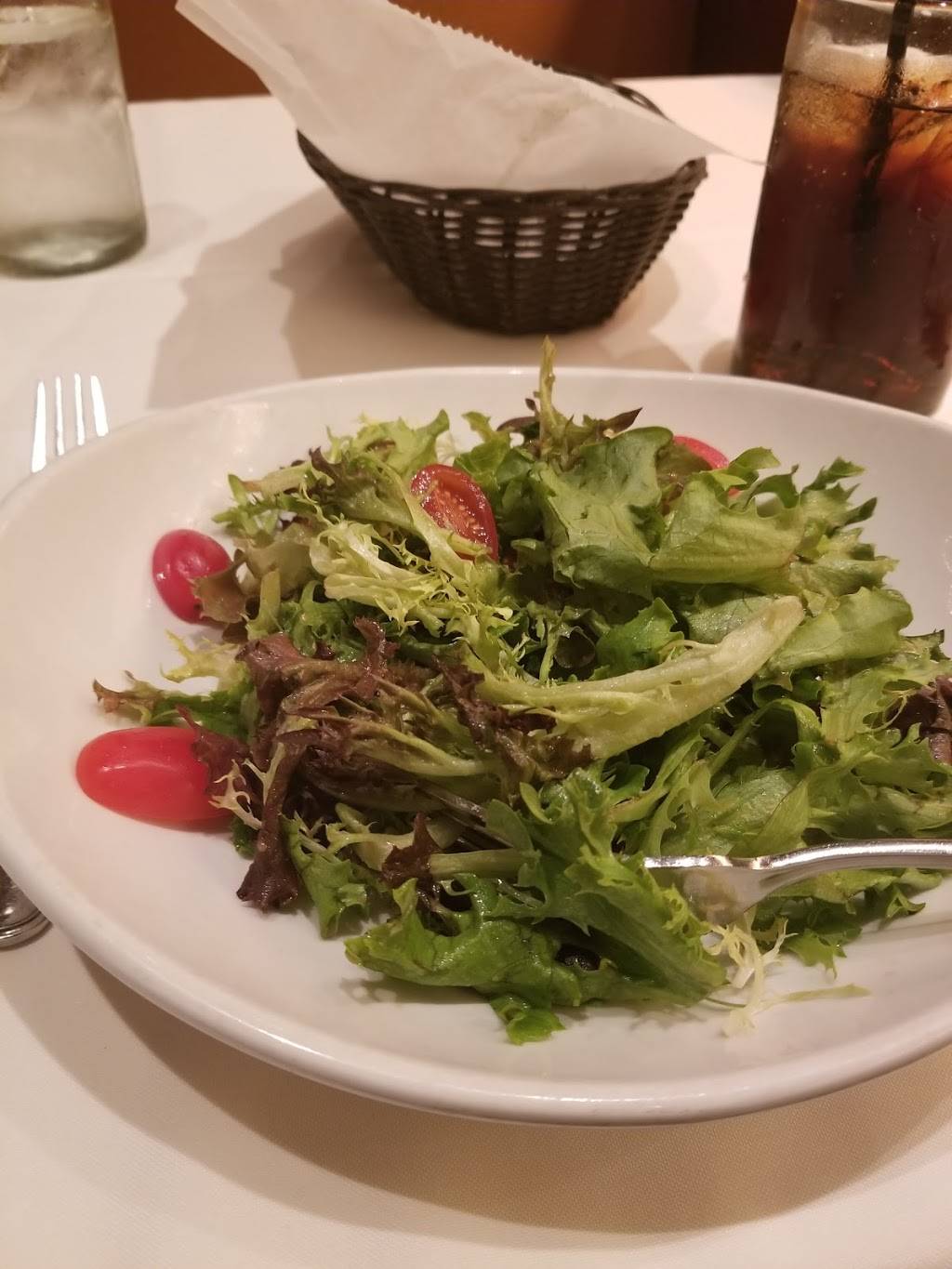 Carmines La Trattoria Restaurant | restaurant | 2401 PGA Boulevard # 172, Palm Beach Gardens, FL 33410, USA | 5617750186 OR +1 561-775-0186