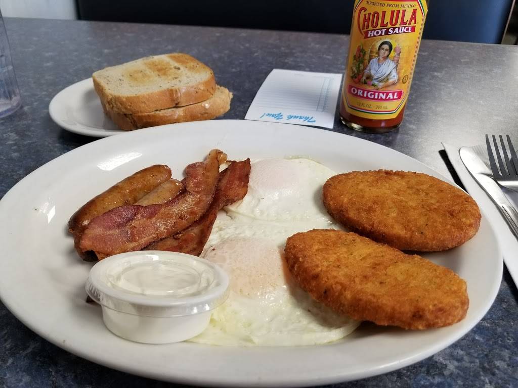 Chatter Box Cafe | restaurant | 140 S Schuyler Ave, Bradley, IL 60915, USA | 8159374402 OR +1 815-937-4402