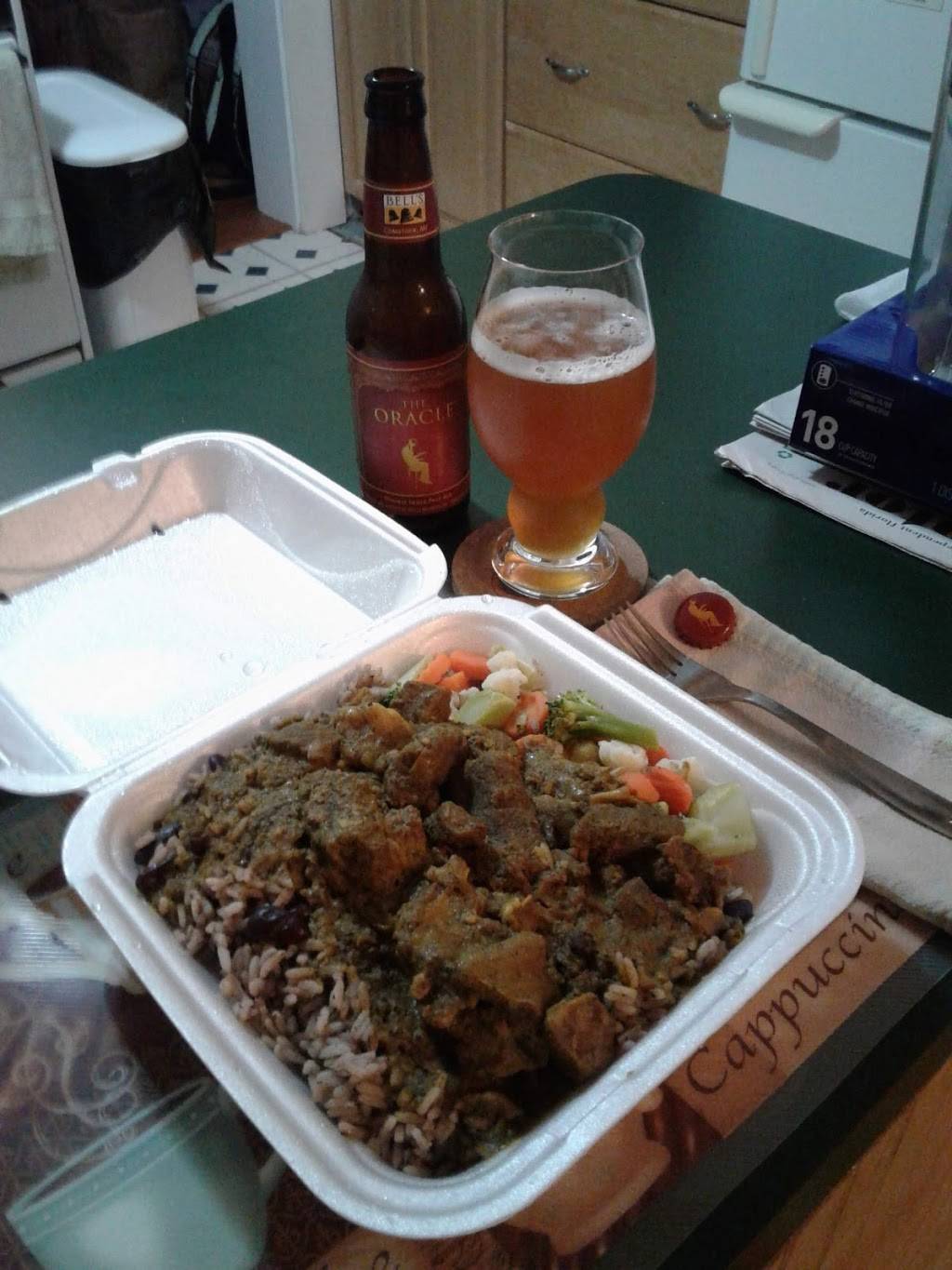 Caribbean Spice | restaurant | 1310 NW 23rd Ave, Gainesville, FL 32605, USA | 3523772712 OR +1 352-377-2712