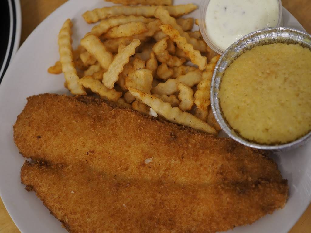 Loupys Crabs Seafood & Catering | restaurant | 795 E Rte 70, Marlton, NJ 08053, USA | 8569852006 OR +1 856-985-2006