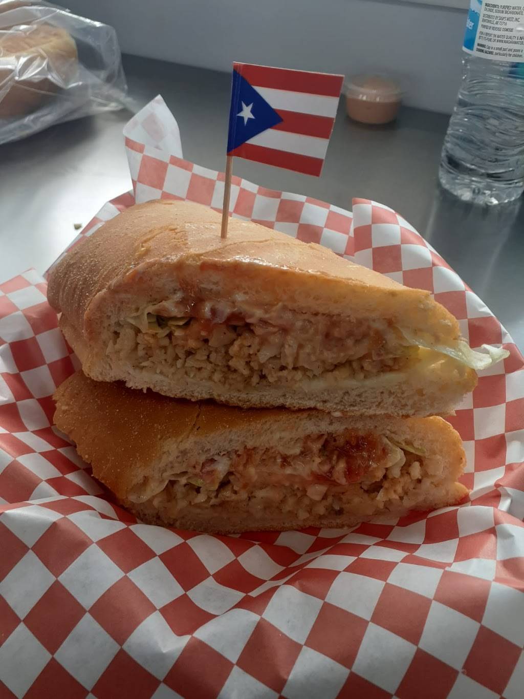 Maná del Cielo Sandwiches y más | restaurant | 44009 US-27, Davenport, FL 33897, USA | 7879747440 OR +1 787-974-7440