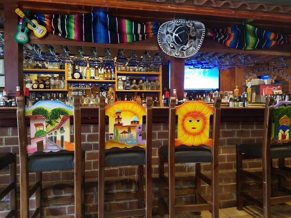 Zarape Restaurant | restaurant | 33 Maple St, Marlborough, MA 01752, USA | 5084855502 OR +1 508-485-5502