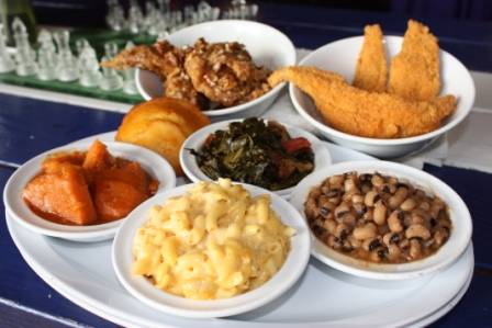 Bonnie Jeans Soul Food Cafe | restaurant | 1964 54th St, San Diego, CA 92105, USA | 6196488489 OR +1 619-648-8489